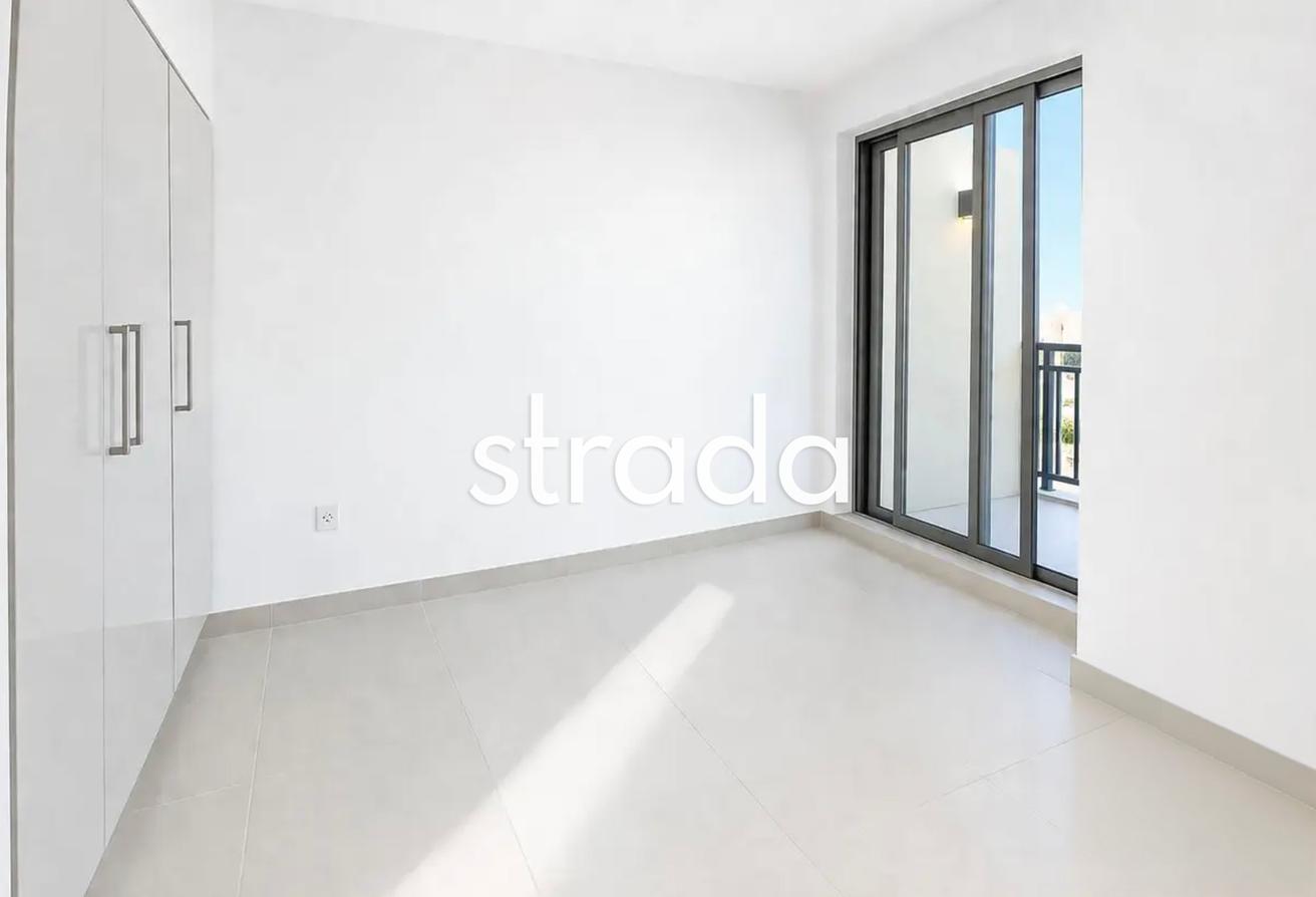 Well Maintained | Vacant | Family Community photo 4