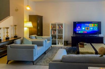 Villa - 5 - 6 for sale in Mediterranean Style - Al Reef Villas - Al Reef - Abu Dhabi