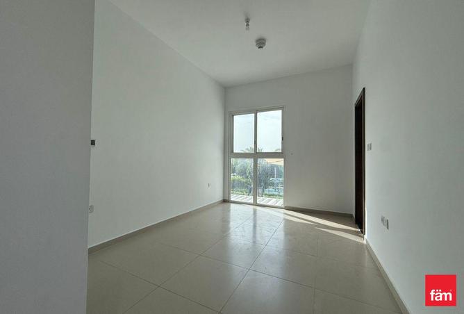 94020287 - Property Image 3