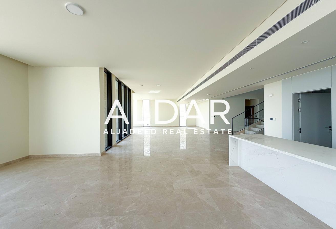 Brand New Branded Villa | Maid Room And Basement photo 5