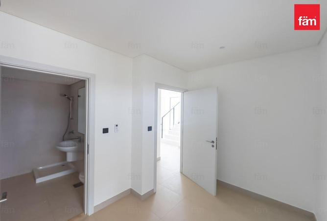 53605218 - Property Image 3