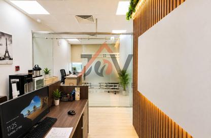 Office Space - Studio - 1 Bathroom for rent in Park Lane Tower - Business Bay - Dubai Office Space - Studio - 1 Bathroom for rent in Park Lane Tower - Business Bay - Dubai