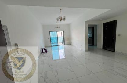 Apartment - 3 Bedrooms - 4 Bathrooms for rent in Al Majaz 1 - Al Majaz - Sharjah Apartment - 3 Bedrooms - 4 Bathrooms for rent in Al Majaz 1 - Al Majaz - Sharjah