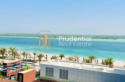 شقة - 2 غرف نوم - 3 حمامات للايجار في قرية الحد - جزيرة السعديات - أبوظبي