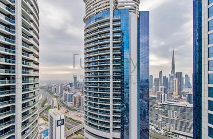 Apartment - 2 Bedrooms - 3 Bathrooms for rent in Tower D - Damac Towers by Paramount - Business Bay - Dubai