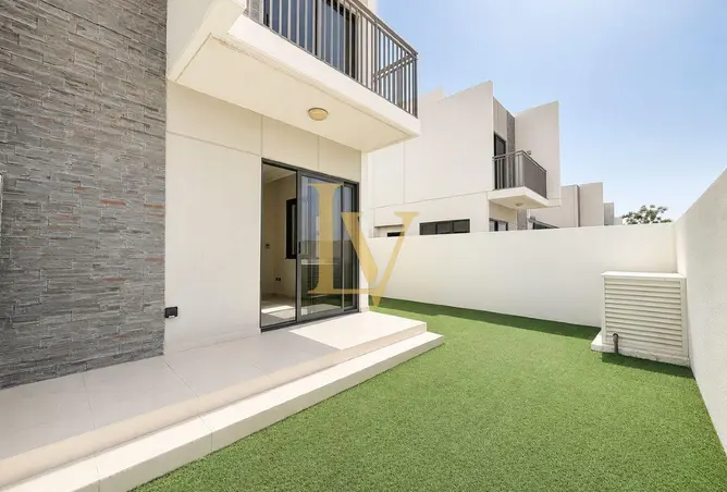 162327040 - Property Image 2