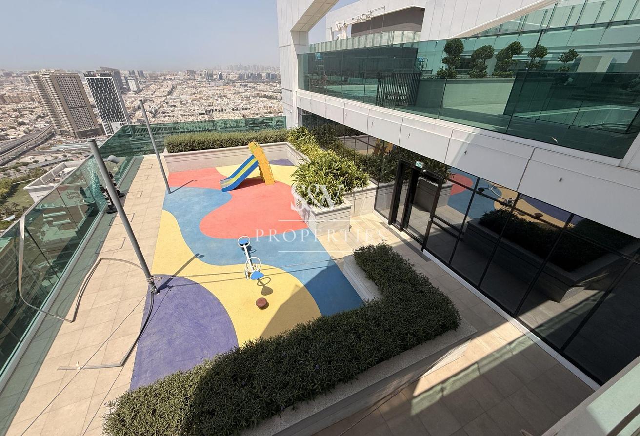Metro Access | SPACIOUS 1BR | ICONIC CITY VIEW photo 19