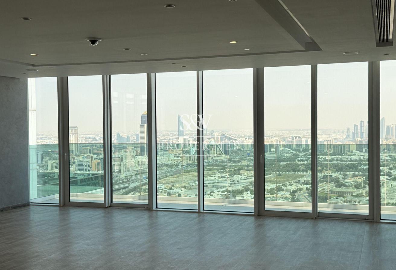 Metro Access | SPACIOUS 1BR | ICONIC CITY VIEW photo 20