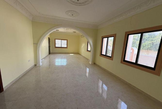 2OpVAV8oeoq - Property Image 3