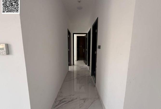 60917490 - Property Image 3