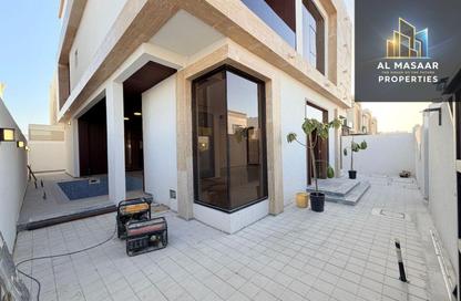 Villa - 5 - 7 for sale in Al Zaheya Gardens - Al Zahya - Ajman