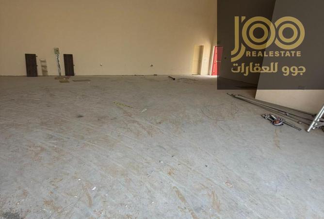 76963117 - صورة العقار 3