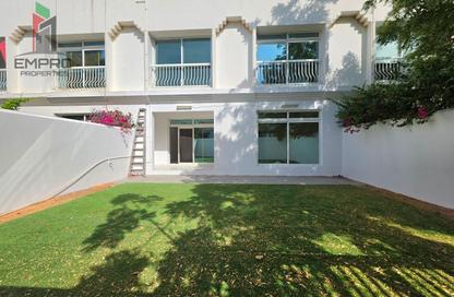 Villa - 4 Bedrooms - 3 Bathrooms for rent in Umm Suqeim 3 Villas - Umm Suqeim 3 - Umm Suqeim - Dubai