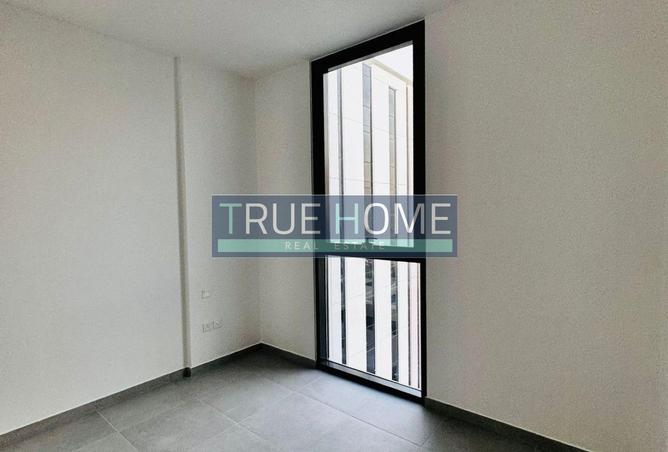 53573273 - صورة العقار 3