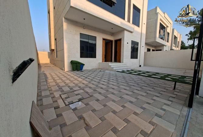 137869661 - Property Image 2