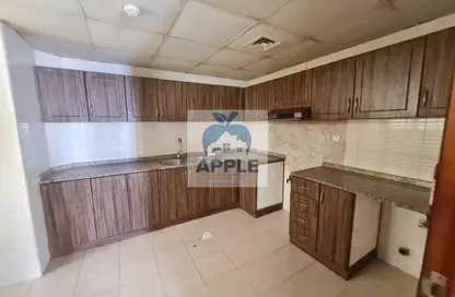 Apartment - 1 Bedroom - 1 Bathroom for rent in Muwailih Building - Muwaileh - Sharjah