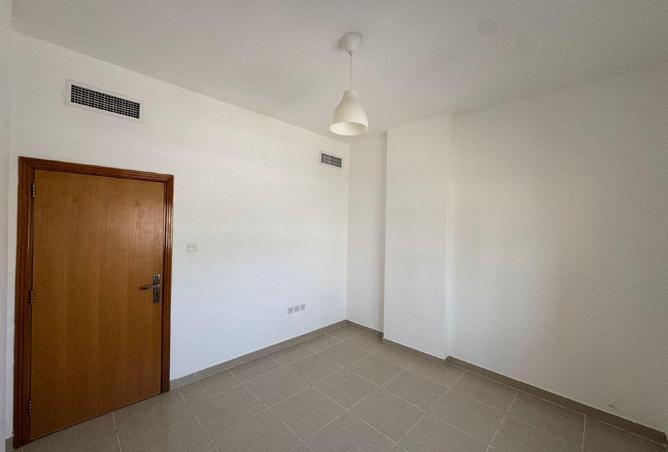 58581038 - Property Image 3