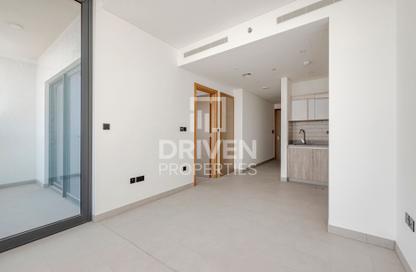 Apartment - 1 Bedroom - 1 Bathroom for sale in Sobha Hartland Waves - Sobha Hartland - Mohammed Bin Rashid City - Dubai