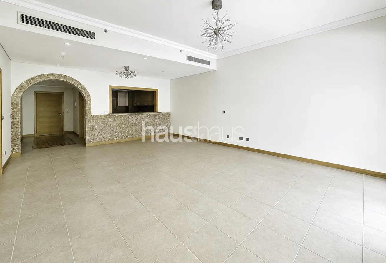 162344015 - Property Main Image