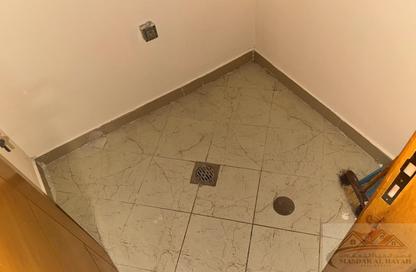 Apartment - 3 Bedrooms - 3 Bathrooms for rent in Muwaileh 29 Building - Muwaileh - Sharjah