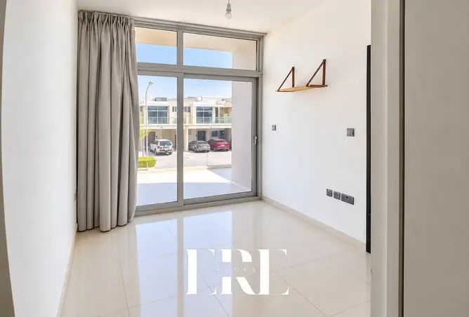 165056327 - Property Image 3