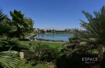 فيلا - 3 غرف نوم - 3 حمامات للبيع في الينابيع 10 - الينابيع - دبي