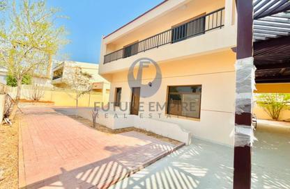 Villa - 4 - 4 for rent in Jumeirah 3 - Jumeirah - Dubai
