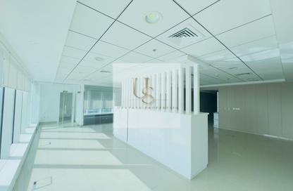 Office Space - Studio - 1 Bathroom for rent in The Burlington - Business Bay - Dubai