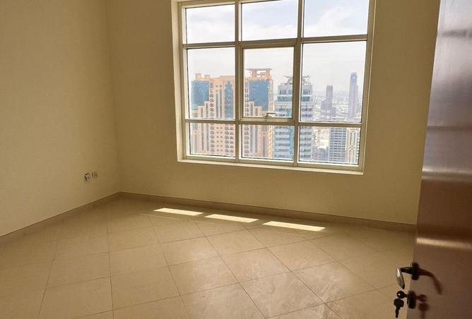 72720027 - Property Image 2