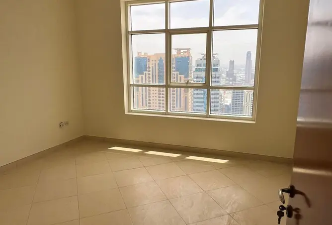 72720027 - Property Image 2