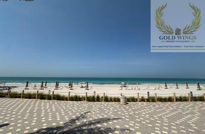 Duplex - 4 Bedrooms - 5 Bathrooms for rent in Qaryat Al Hidd - Saadiyat Island - Abu Dhabi