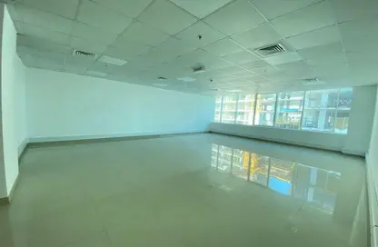 Office Space - Studio - 1 Bathroom for rent in Capital Golden Tower - Business Bay - Dubai