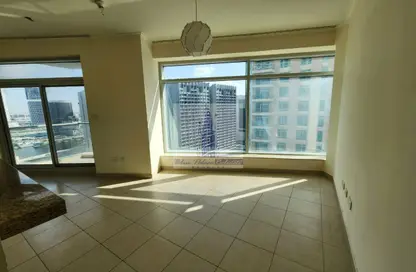 شقة - غرفة نوم - 1 حمام للبيع في برج فيوز - وسط مدينة دبي - دبي