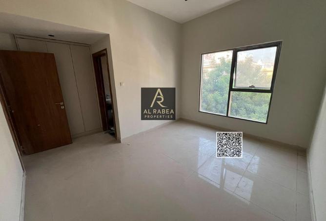 128387653 - Property Image 3