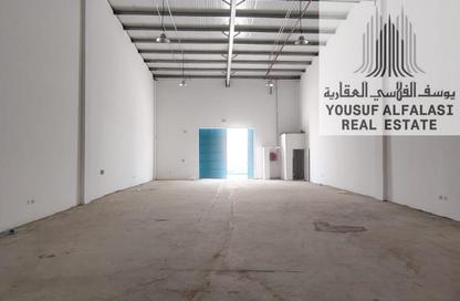 Warehouse - Studio - 1 Bathroom for rent in Al Sajaa Industrial - Al Sajaa - Sharjah