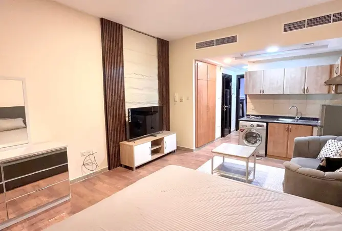 111421037 - Property Image 3