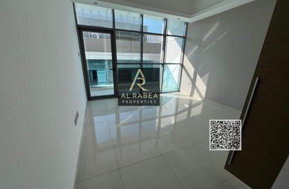Apartment - 1 Bedroom - 2 Bathrooms for sale in Gulfa Towers - Al Rashidiya 1 - Al Rashidiya - Ajman