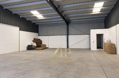 Warehouse - Studio - 1 for rent in Al Quoz Industrial Area 4 - Al Quoz Industrial Area - Al Quoz - Dubai
