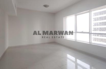 Apartment - 3 Bedrooms - 4 Bathrooms for rent in Robot Park Tower - Al Khan - Sharjah