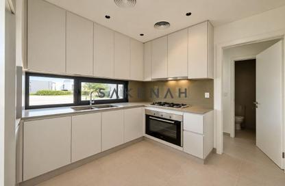 Townhouse - 4 - 5 for sale in Robinia - Masaar - Tilal City - Sharjah
