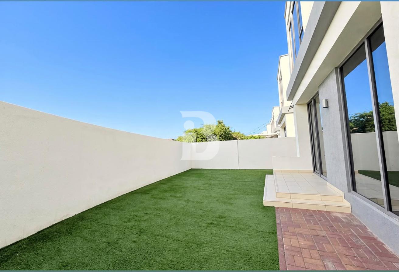 Single Row | Near to Park | Corner Unit photo 12