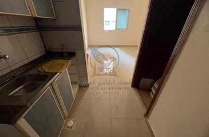 Apartment - Studio - 1 for rent in Al Nabaa Building - Al Naba'ah - Al Sharq - Sharjah