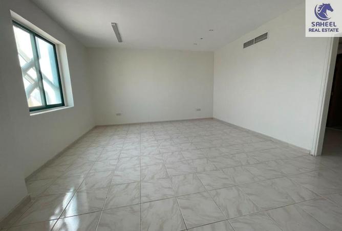 132067632 - Property Image 3
