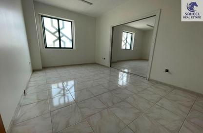 Apartment - 2 Bedrooms - 2 Bathrooms for rent in Dafan Al Nakheel - Ras Al Khaimah