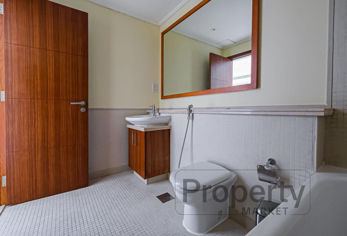 12 Payments Option |Laundry Room | Spacious photo 6