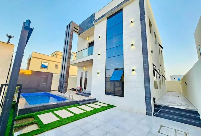 100422394 - Property Image 2