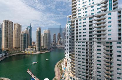 Apartment - 1 Bedroom - 2 Bathrooms for rent in Marina View Tower A - Marina View - Dubai Marina - Dubai