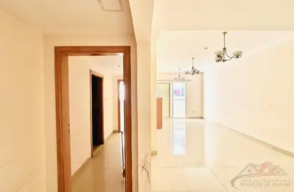 Apartment - 1 Bedroom - 2 Bathrooms for rent in Muwaileh 29 Building - Muwaileh - Sharjah