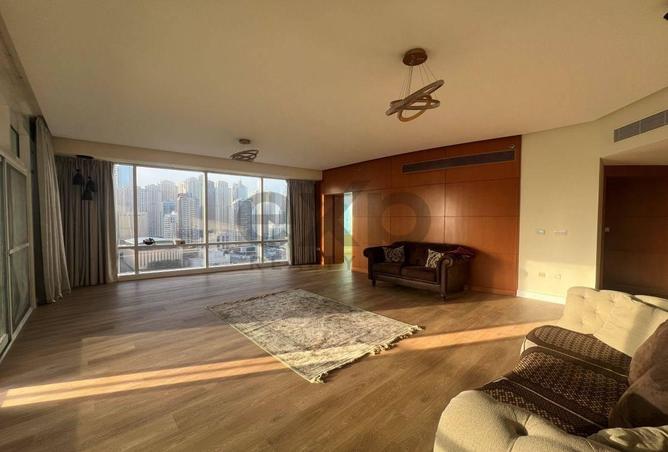 16300052 - Property Image 2