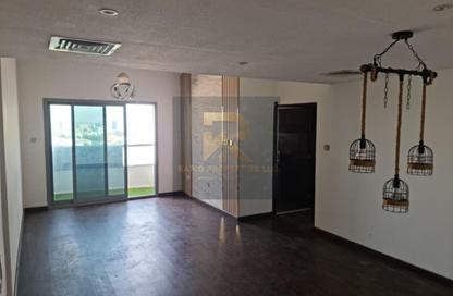 Apartment - 2 Bedrooms - 3 Bathrooms for rent in Mandarin Towers - Garden City - Ajman